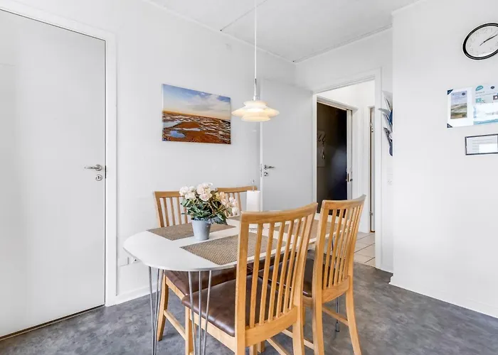 Anthonie By Interhome *